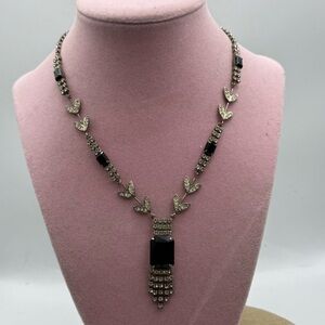 Vintage Elegant 1950s Silver and Black prong set glass Necklace